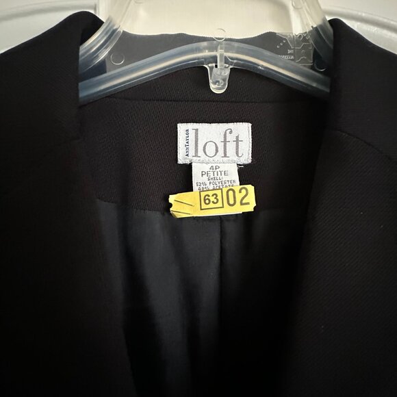 Loft Women 4P Black Blazer - Picture 4 of 4